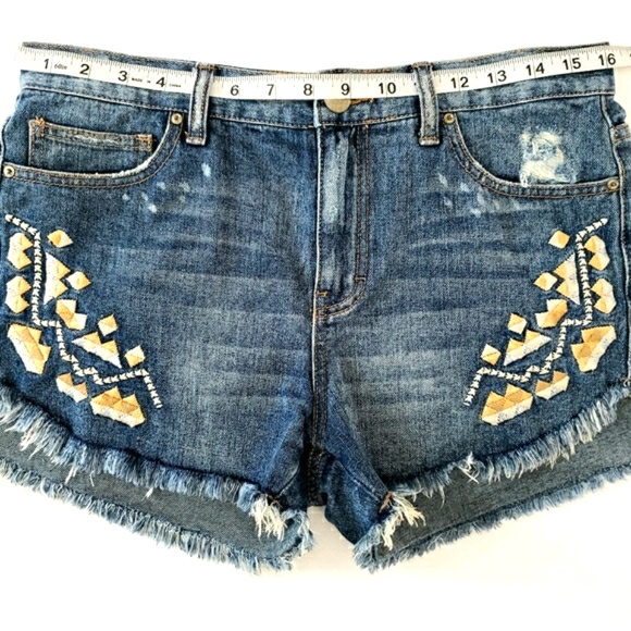Like New Free People Studded & Frayed Med Rise Jean Shorts - Picture 9 of 14